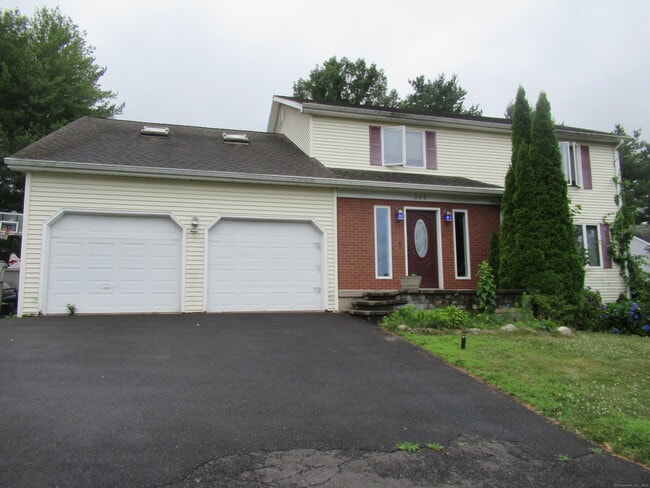 Building Photo - 208 Dino Rd Rental