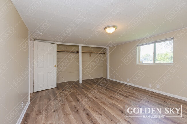 Photo - 2321 N Macedonia Ave