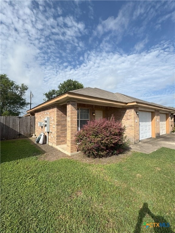 Photo - 1306 Chips Dr Townhome