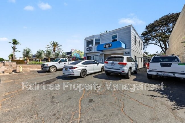 146 N Cedros Ave
