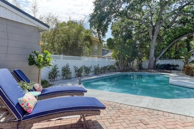 Photo - 4014 W Palmira Ave