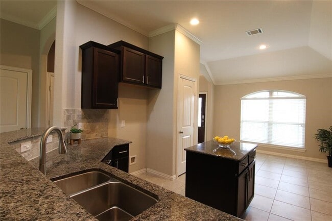 Photo - 6719 Rambling Manor Ct