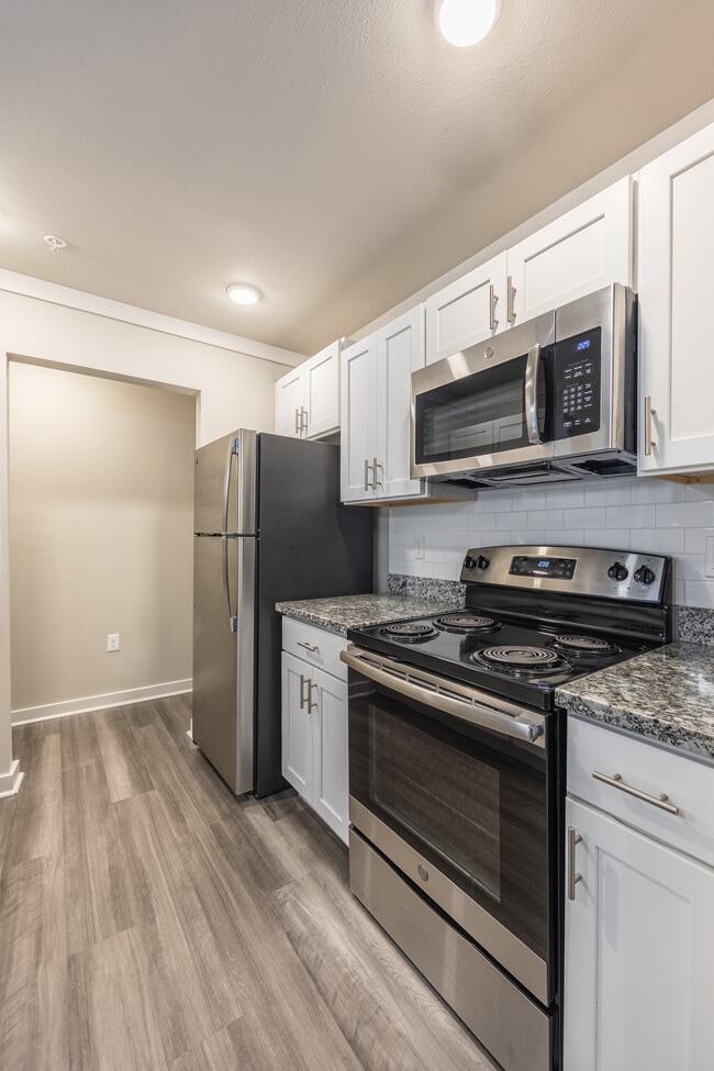 Eagles Landing Luxury Apartment Homes