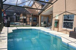 836 Cassia Dr