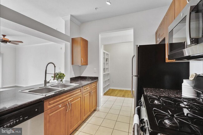 Photo - 12925 Centre Park Cir Unit 301