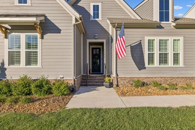 Photo - Luxurious living space *Fully furnished an...