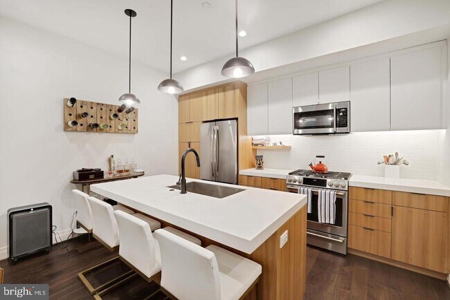 Photo - 1469 Florida Ave NW Unidad 2