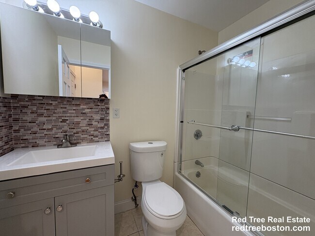 Photo - 1801 Beacon St Unit 8