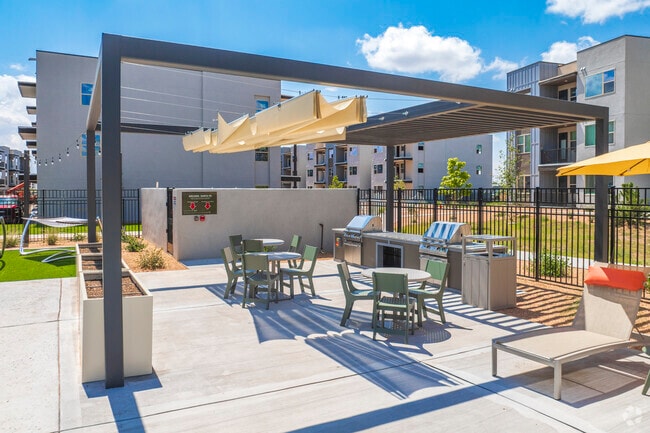 Parrilla comunitaria - The Arcadia