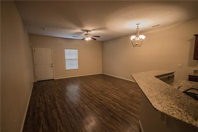 Photo - 1242 Marigold Rd