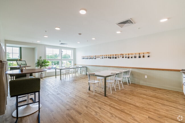 Arts & Crafts Room