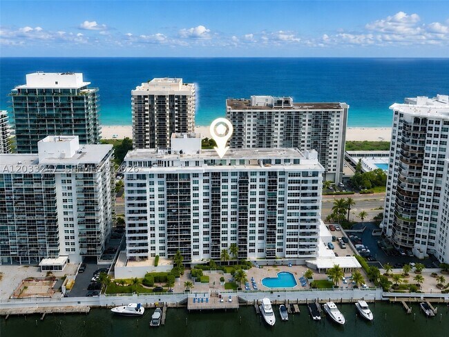 Photo - 5700 Collins Ave Unit 3A