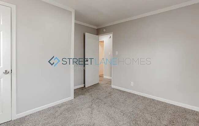 Photo - 3235 N Euclid Ave