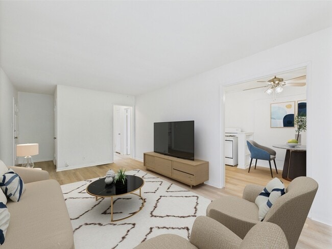 Photo - Banner Circle Apartments