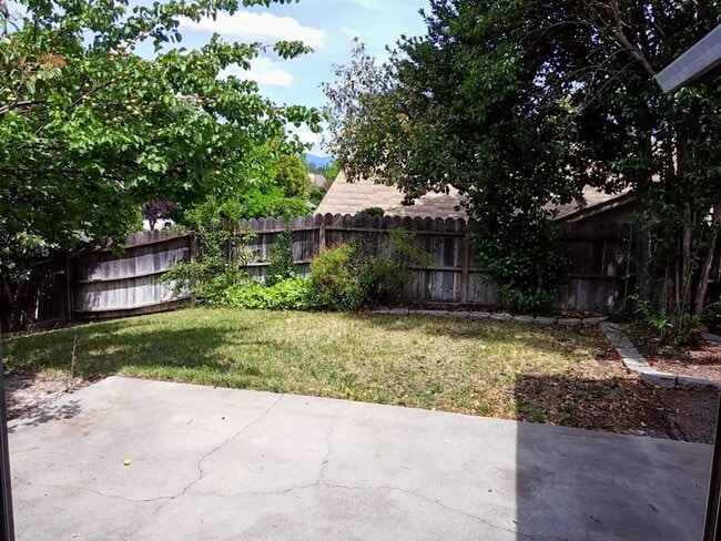 604 Alamine Dr
