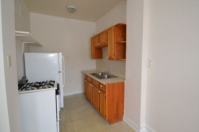 Photo - 2226 W Wilson Ave Unit 902
