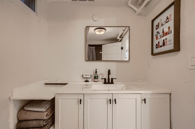 Photo - 1240 York St Unit SI ID1026271P