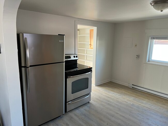 Photo - 17 Hammond Ln Unit 17 Hammond Lane