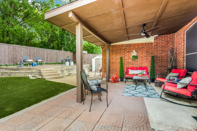 Photo - 3621 English Oak Dr Casa