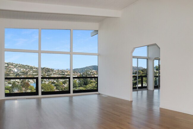 2 Buckeye Rd
