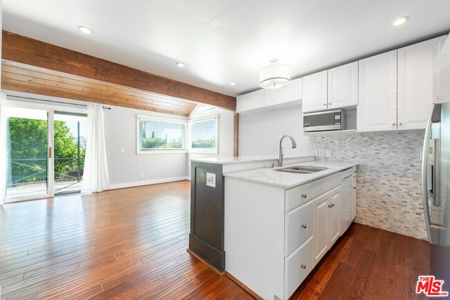 Photo - 636 Tularosa Dr