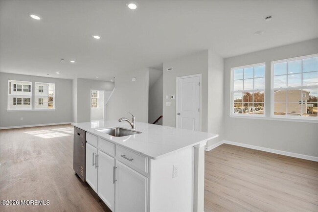 Photo - 216 Sandy Rdg Rd