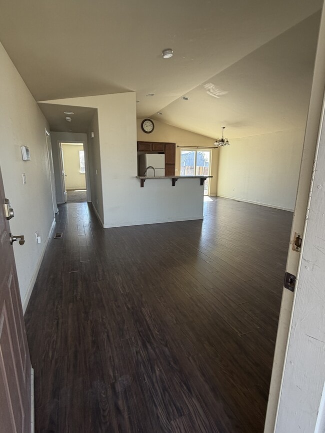 Photo - 111 Sunnyside Dr