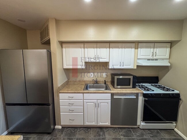 Photo - Hessian Hills first-floor Condo 2bed/1bath...