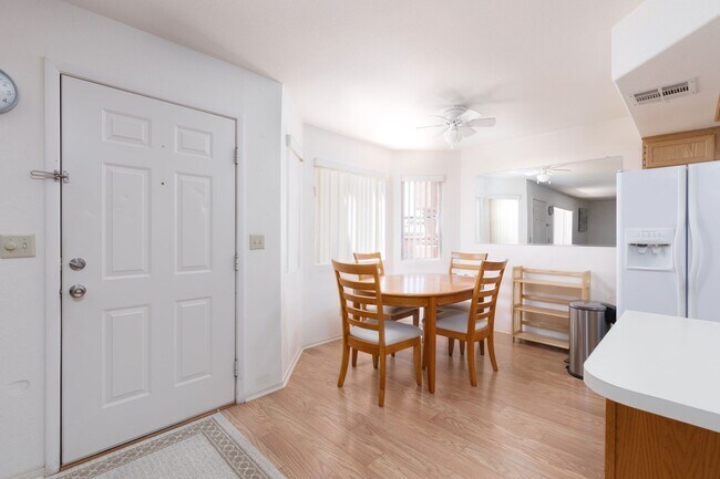 Photo - Rock Springs 2 lower unit