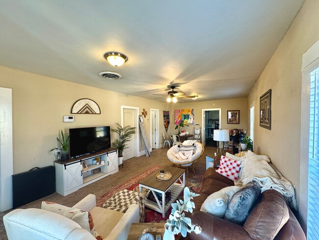 Photo - 1287 W Frey