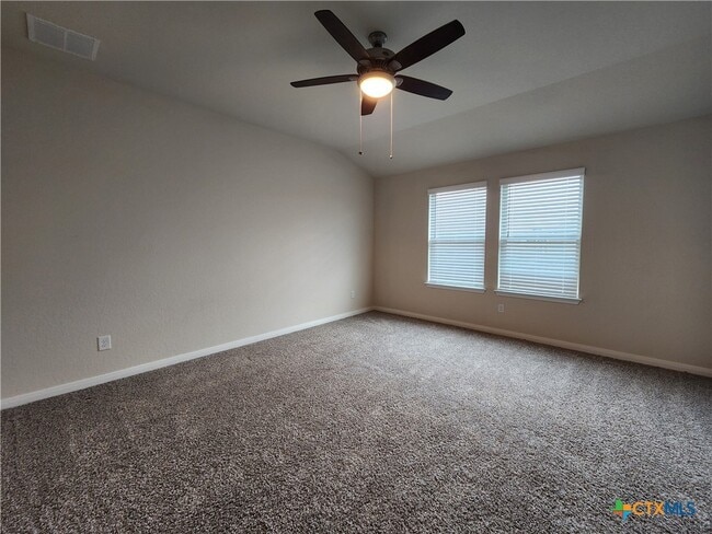 Building Photo - 1225 Ella Xing