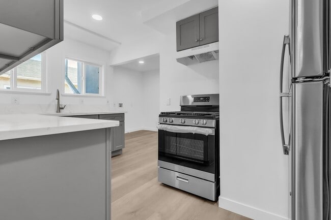 Photo - 5518 Denker Ave Unit 5518 Denker