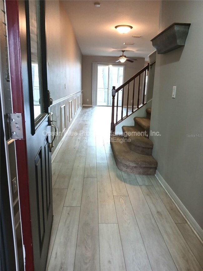 Photo - 1525 Hillview Ln