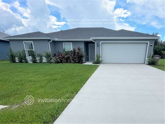 Photo - 742 NE 7th Pl House
