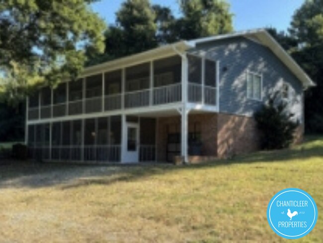 Photo - 1729 Gyro Dr