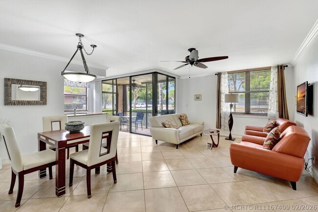 Building Photo - 600 Egret Cir Unit 7105