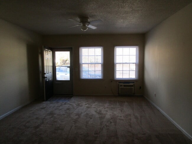 Photo - 25 Cuttino Rd