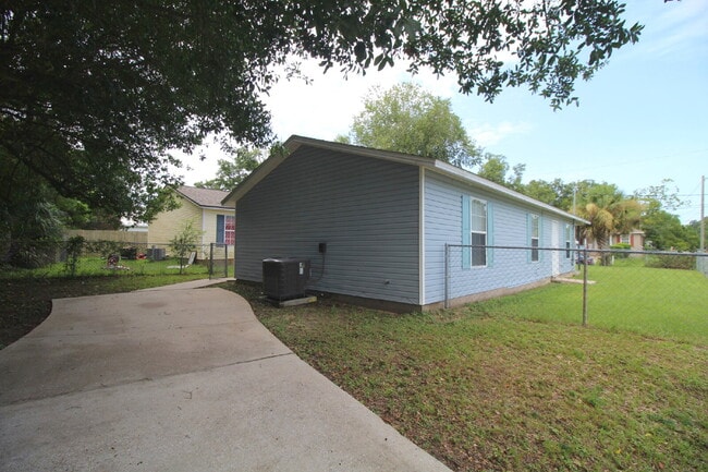 Photo - 3BR Pensacola Home Near Blue Wahoos Stadium & Fenced Backyard!