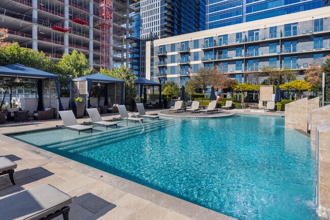 Piscina - Northshore Austin