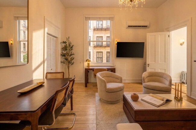 Photo - 3 E 9th St Unit SI ID1473046P