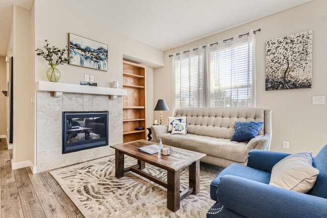 Building Photo - 23281 E Jamison Dr Unit 23281