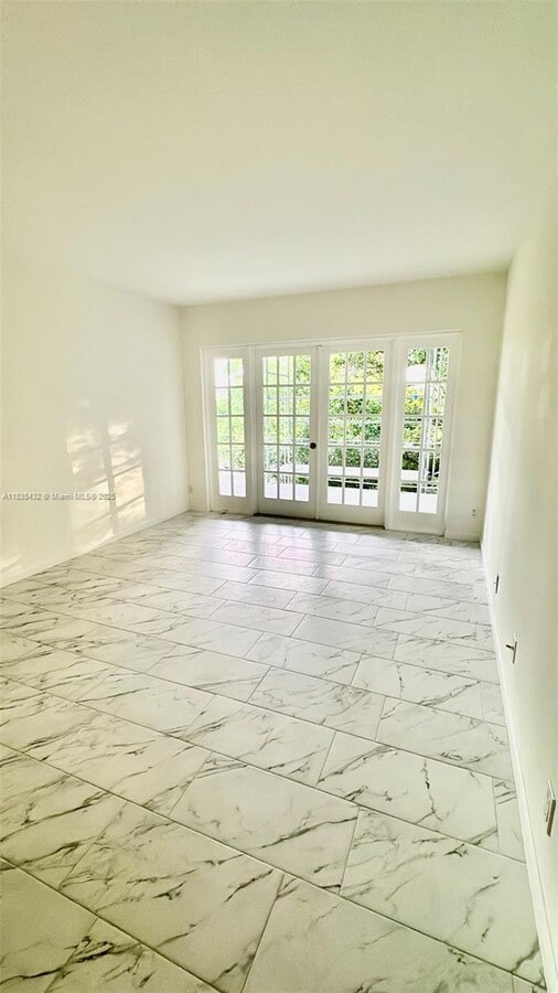 Photo - 2420 SE 17th St Condo Unit 304C