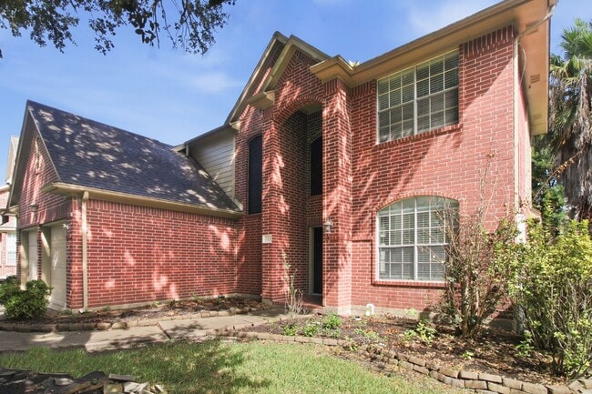 2208 Palm Lagoon Dr