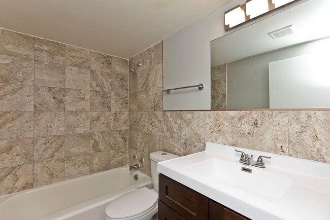 Photo - Newly Renovated 1 Bedroom Unit F5