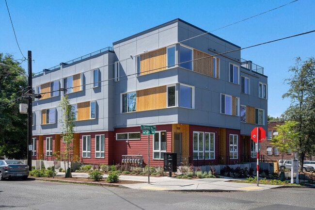 Photo - 1835 14th Ave Unidad ID1036021P