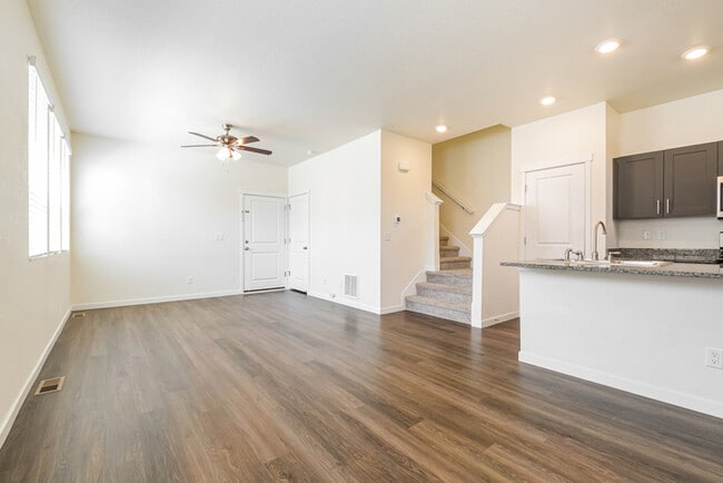 Photo - 13499 Oneida Ln