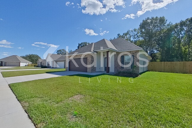 Photo - 106 Hendrix Rd