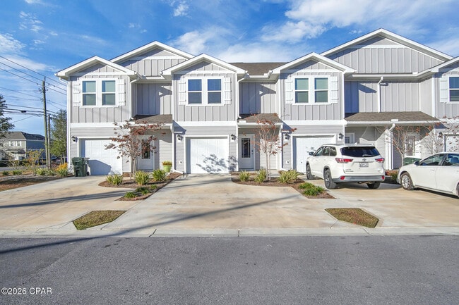 Building Photo - 1707 Jakes Dr