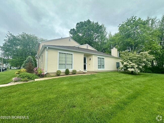 Building Photo - 143 Archery Ct Rental