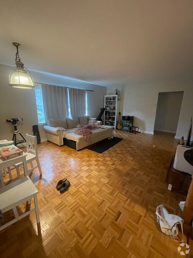 Building Photo - 51 Lake Shore Ct Unit 1 Rental